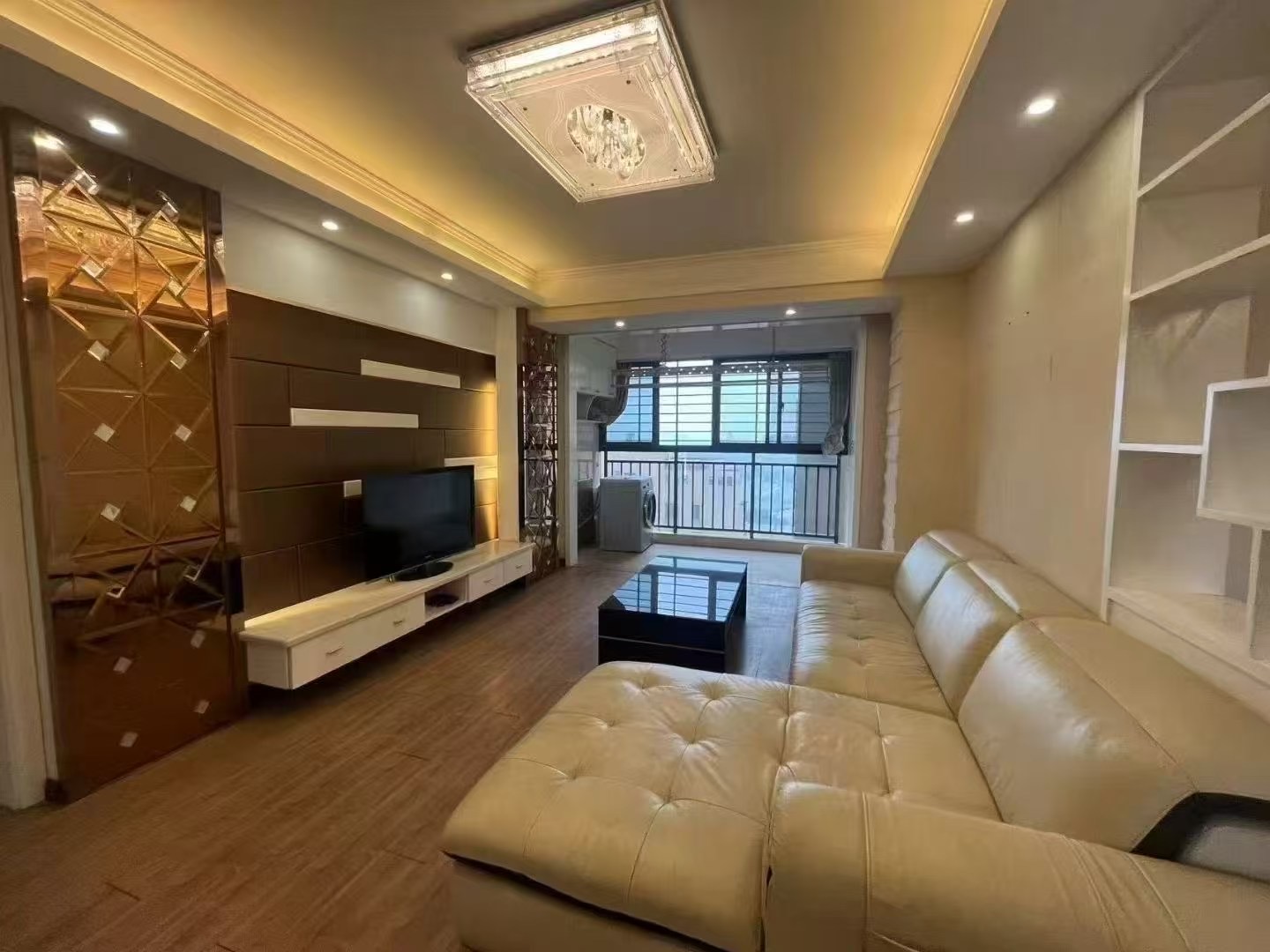 降价啦！翰林公馆，边户，精装三房，电梯好楼层，证满二