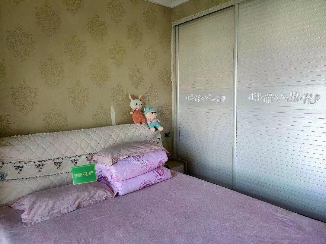 御台公馆旁田园国际复试精装修3房证满2年价格可谈