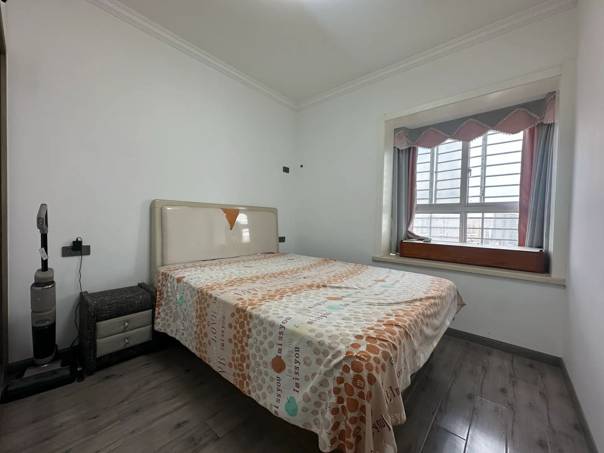 城南，城市丽景，精装三房，拎包入住，好楼层，证满二