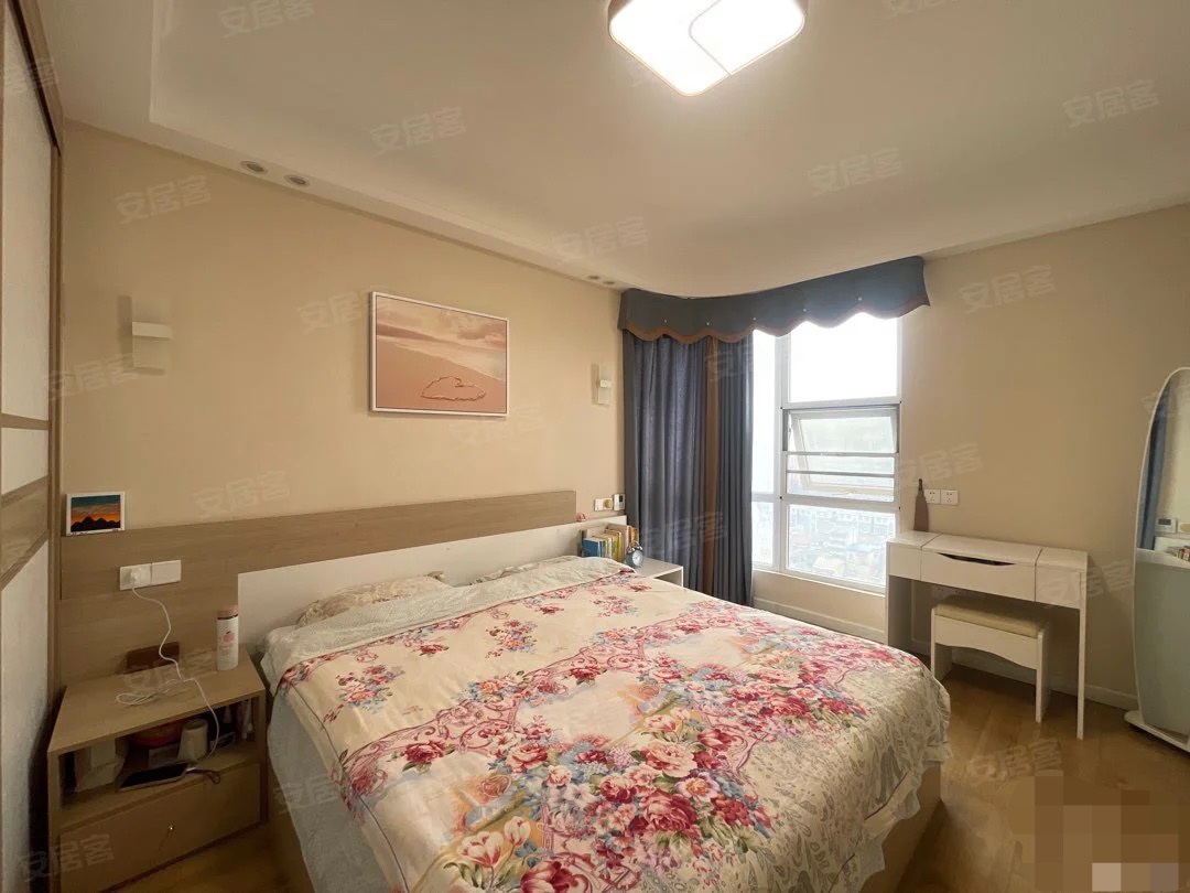 56，房东亏本出，电梯复式楼，降价急售！全屋硅藻泥➕中央空调捡漏好房