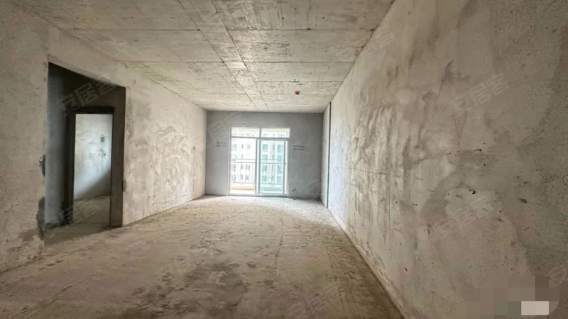 急售，城南，南国明珠，大三房，电梯好楼层，证满二，诚心出售