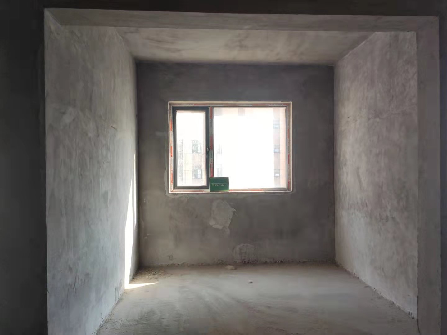 急售急售城南新三中门口元泰未来城107平中高楼层看房方便