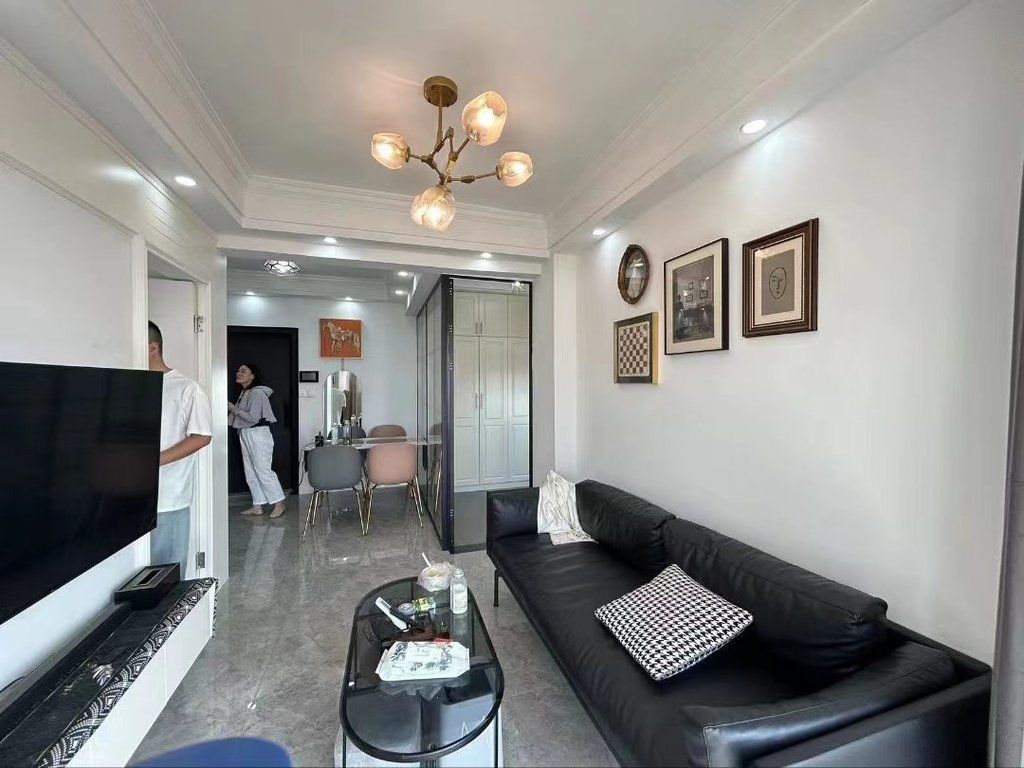 荣怀极地世家.精装两房.看房方便