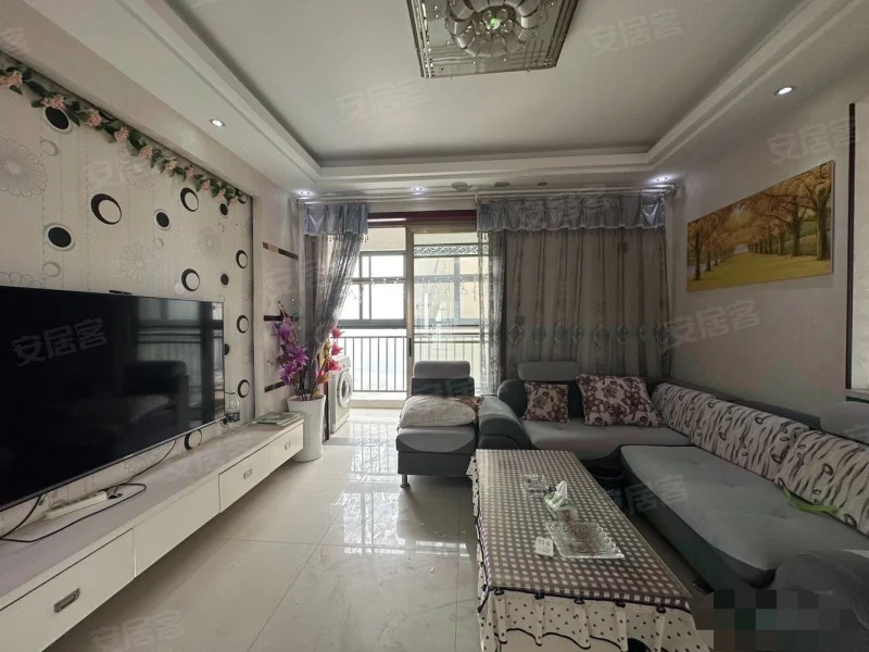 380，降价了，捡漏，翰林公馆，精装4房2厅2卫， 单价3846，老证，诚心出售