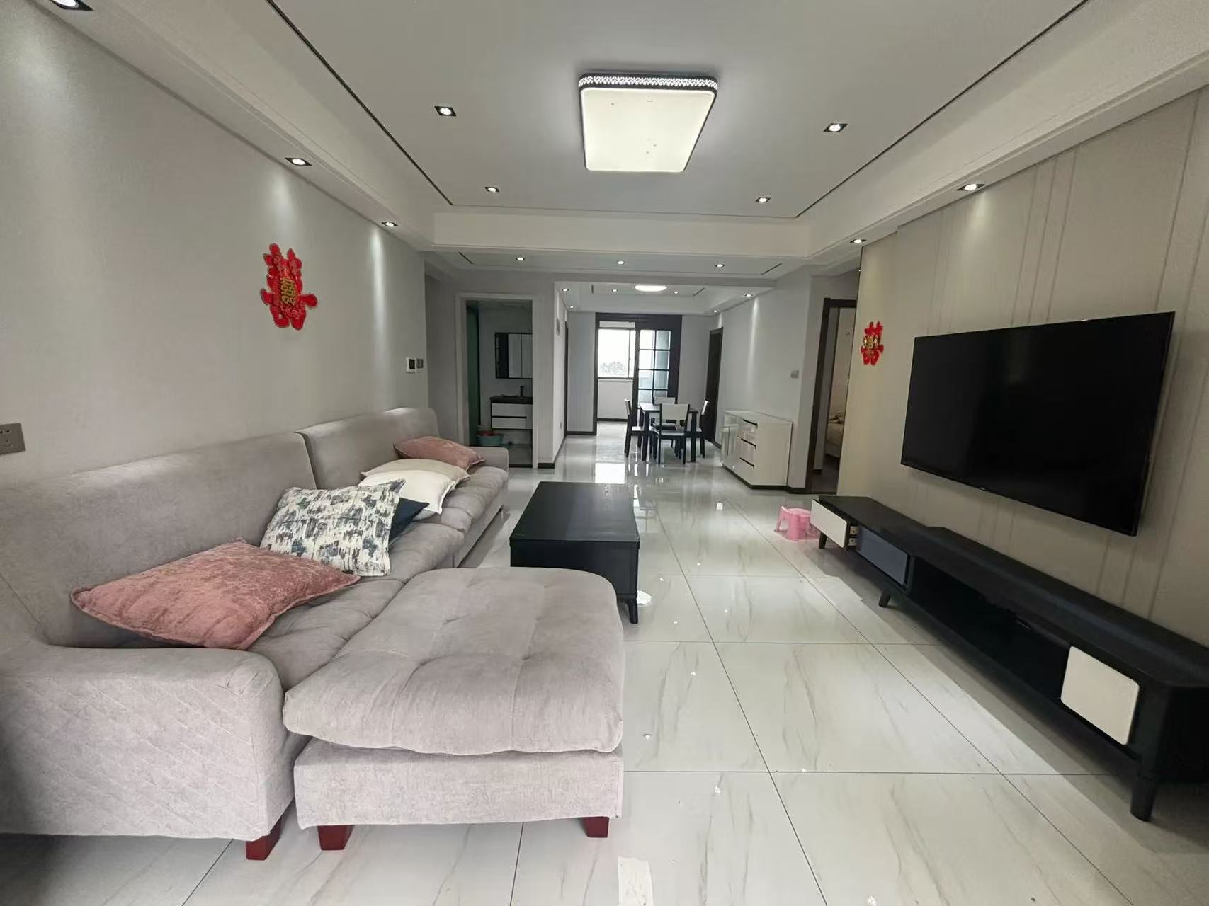 降价了，捡漏，公园世家，精装四房，成色好！好楼层，南北通透，证满二