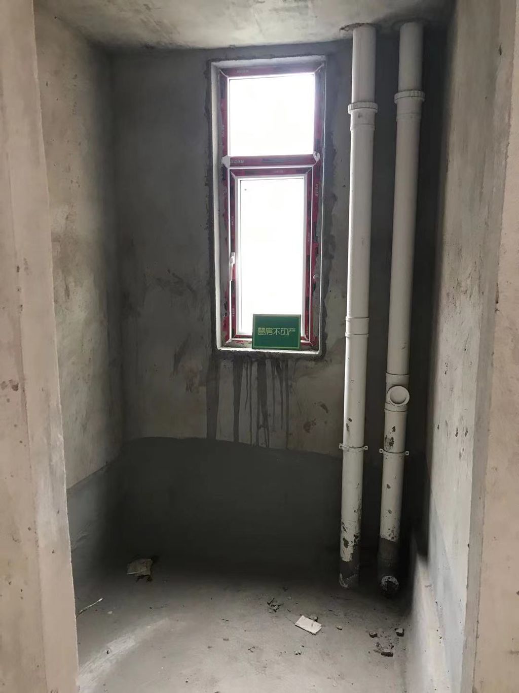 沔阳公馆城南看房方便房东诚意出售毛坯三房位置好