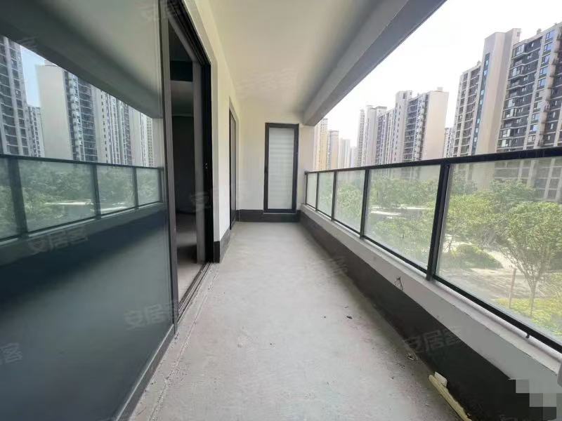 捡漏，城南，吾悦广场，边户，4楼，3房2卫现房，单价5700