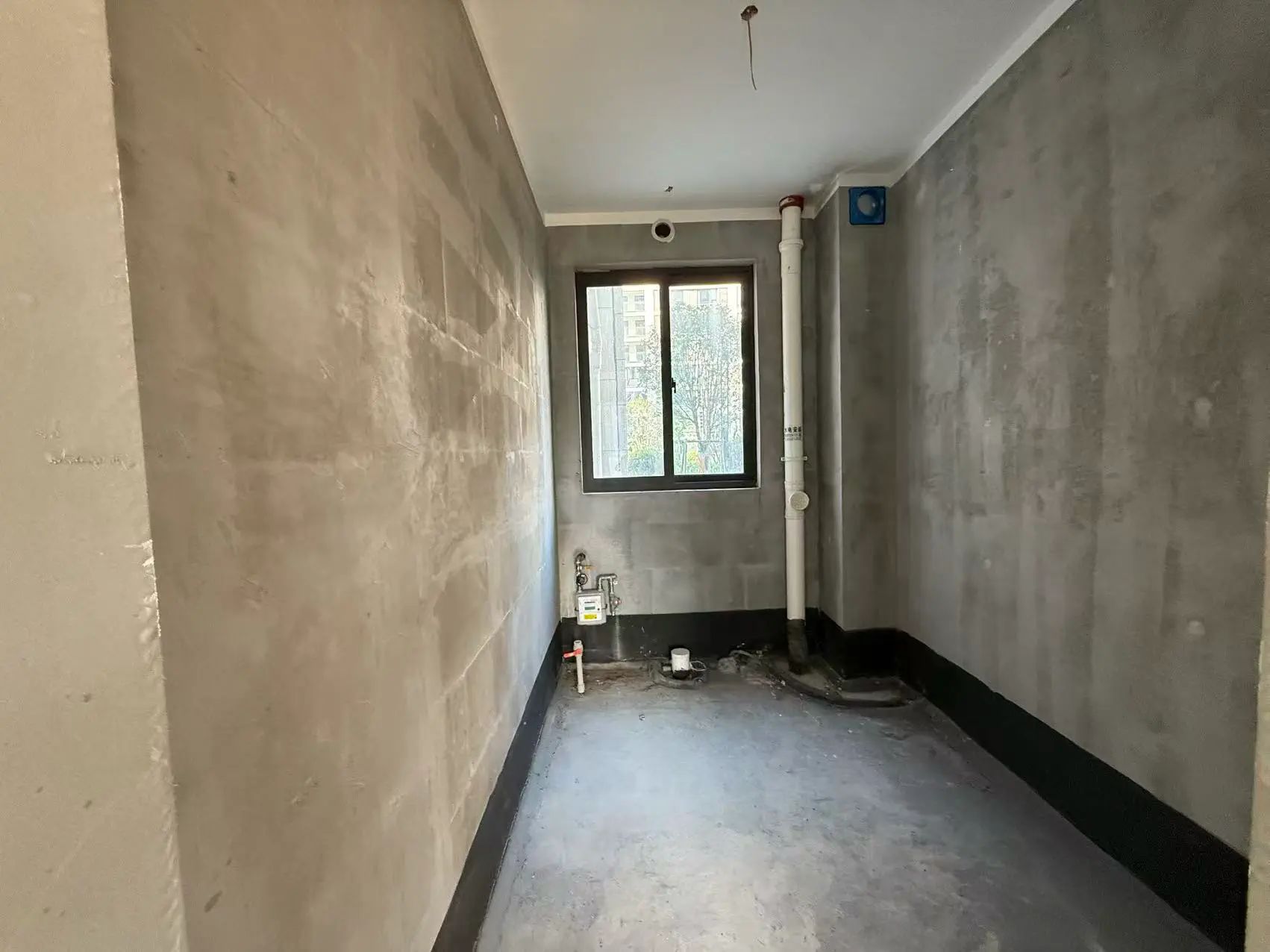 捡漏，降价了，亏本出售，吾悦小高层，2梯2户，一口价82万送两个车位