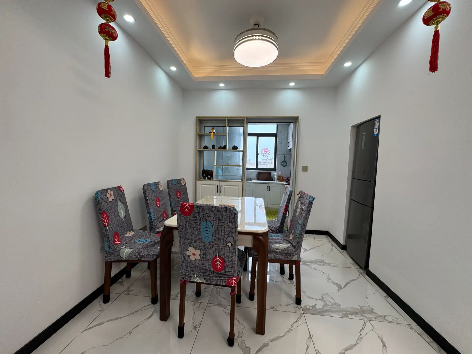 捡漏，康湾一品，3单价800，精装4房2卫，证满二，亏本出售