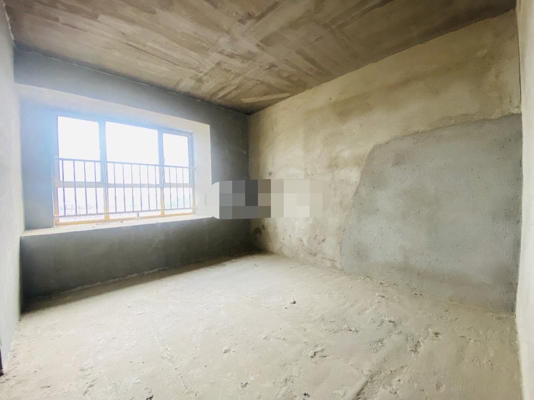 ​降价了降价了，城南，沔阳清‮园华‬，小‬高层，1梯1户，降到6300一平，采光‬好