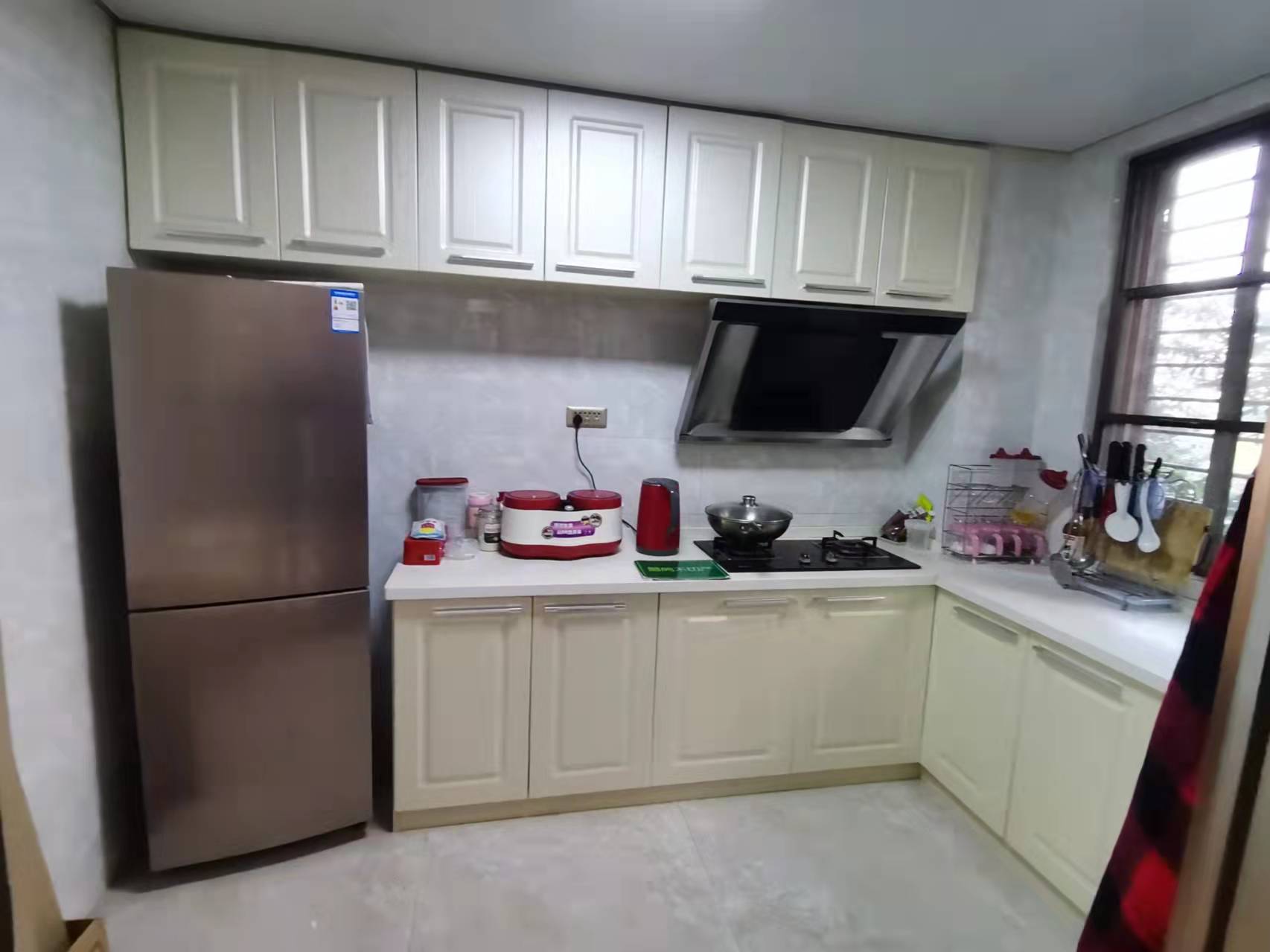 锦绣江山精装三房大露台房东诚意出售