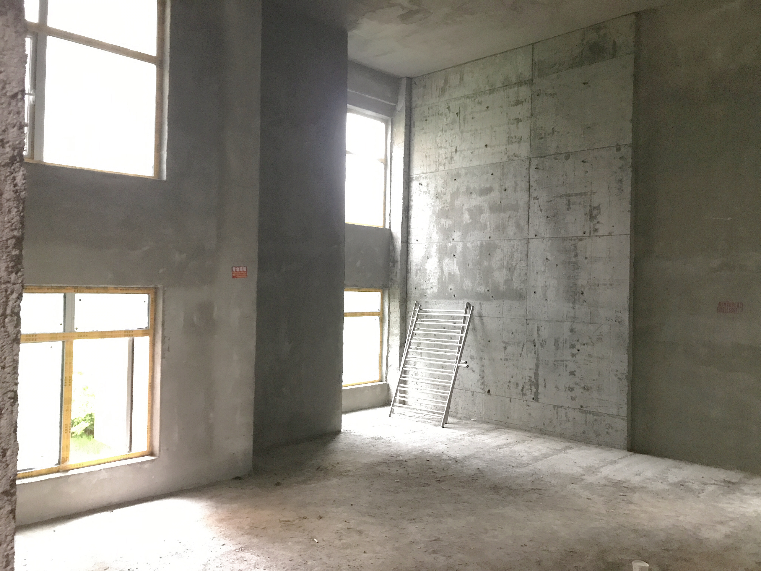 沔阳清华园复式一二楼小区环境好二中门口看房方便可做4房2厅2卫