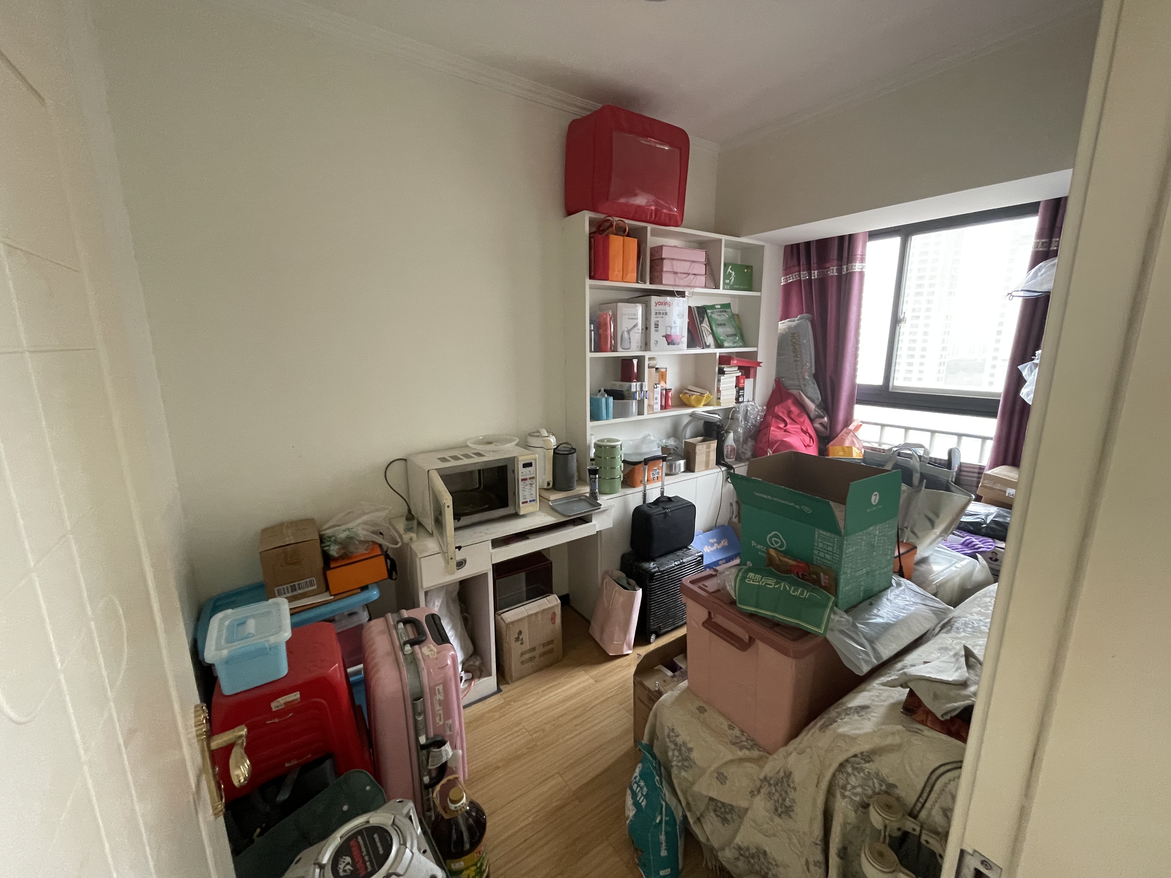 绿地香格里拉电梯小高层三房带装修环境好空气好