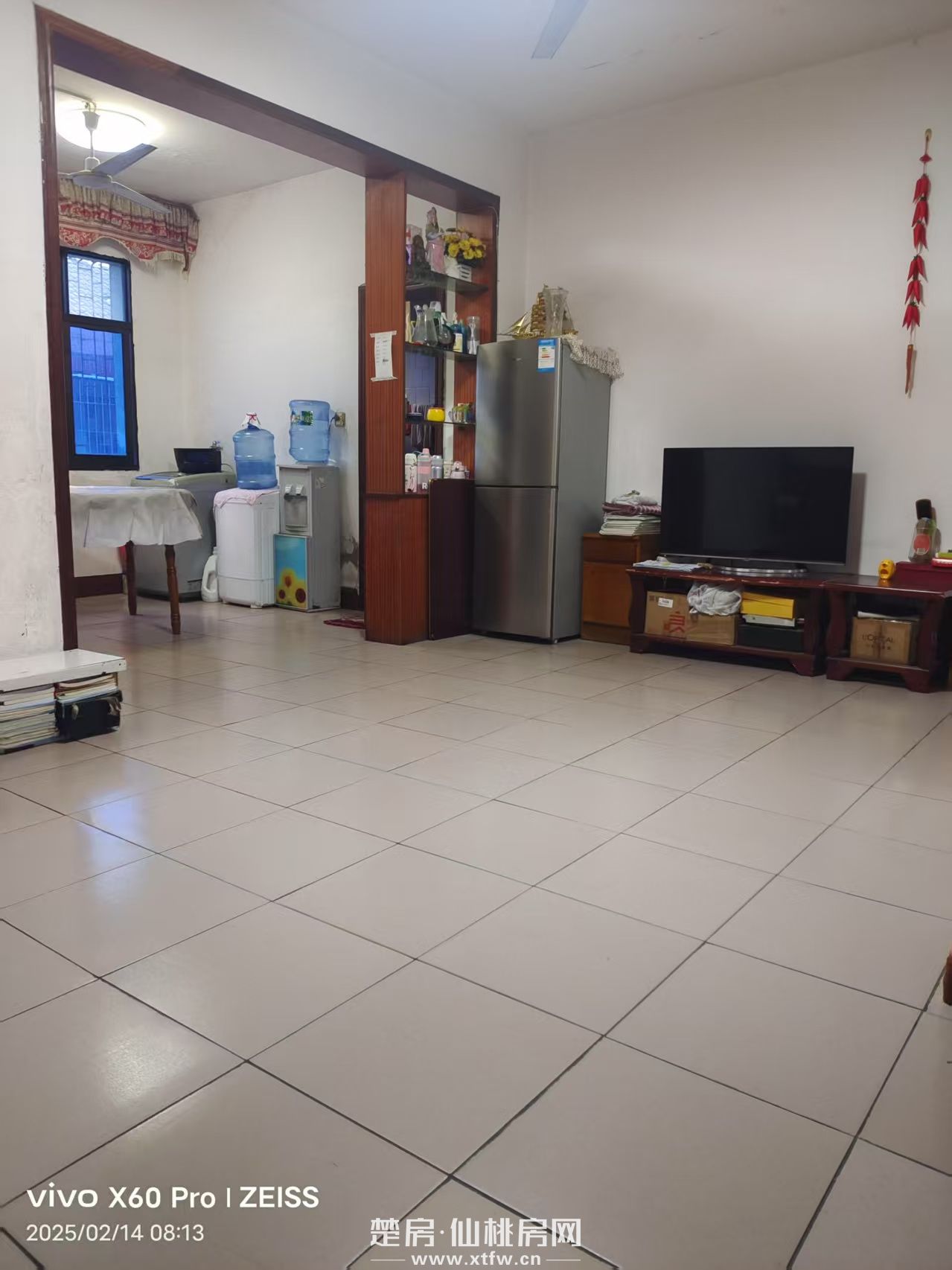 近市政广场，武商，仙下河旁，采光好，小区停车位充足，无物业费，低价诚心出售。