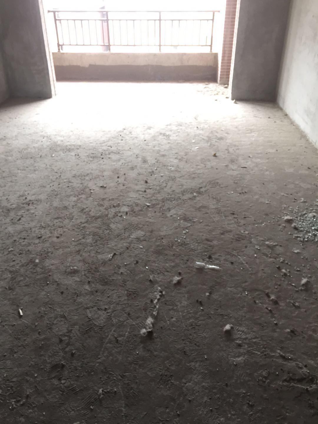 新城一号顶楼复式，，