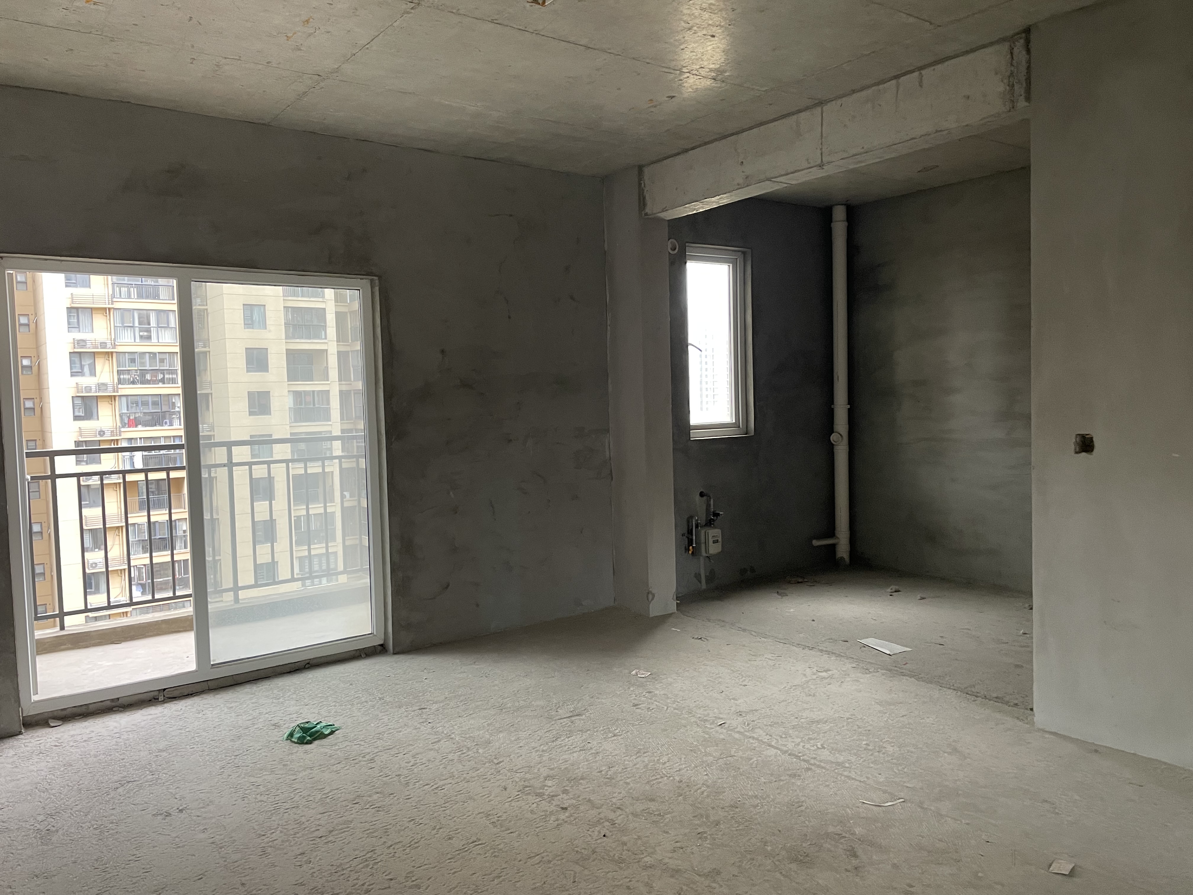 满庭春192平大平层毛坯湖景房没有不喜欢的道理带车位