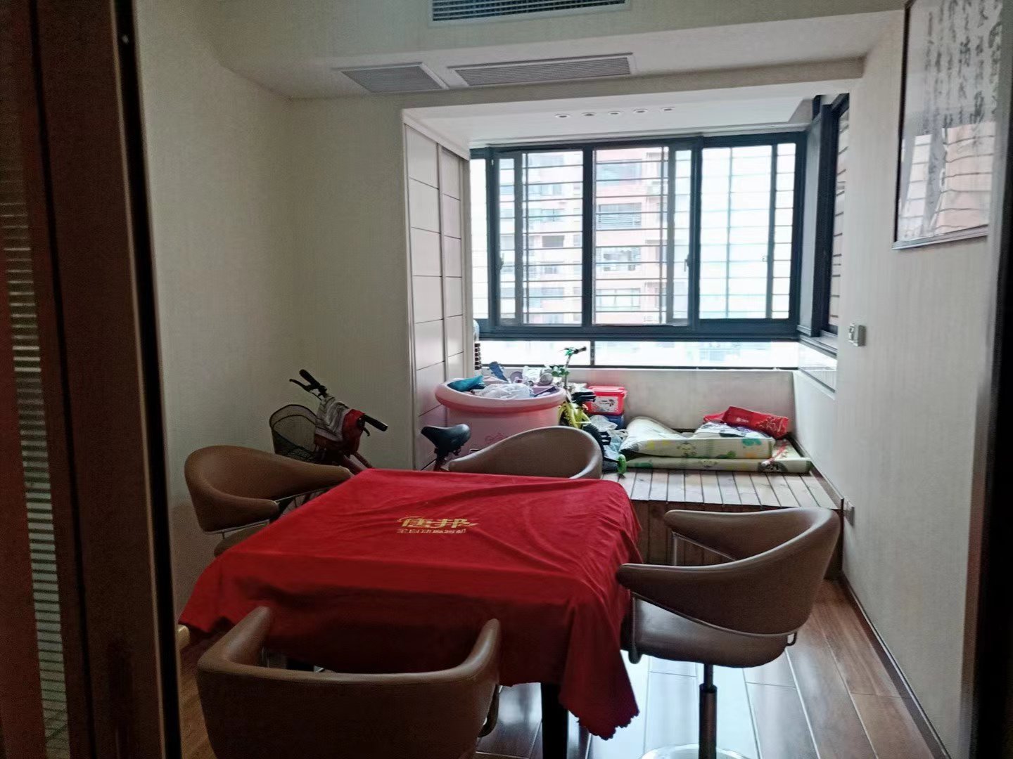 金域城邦.精装三房.电梯小高层证件满二.看房方便