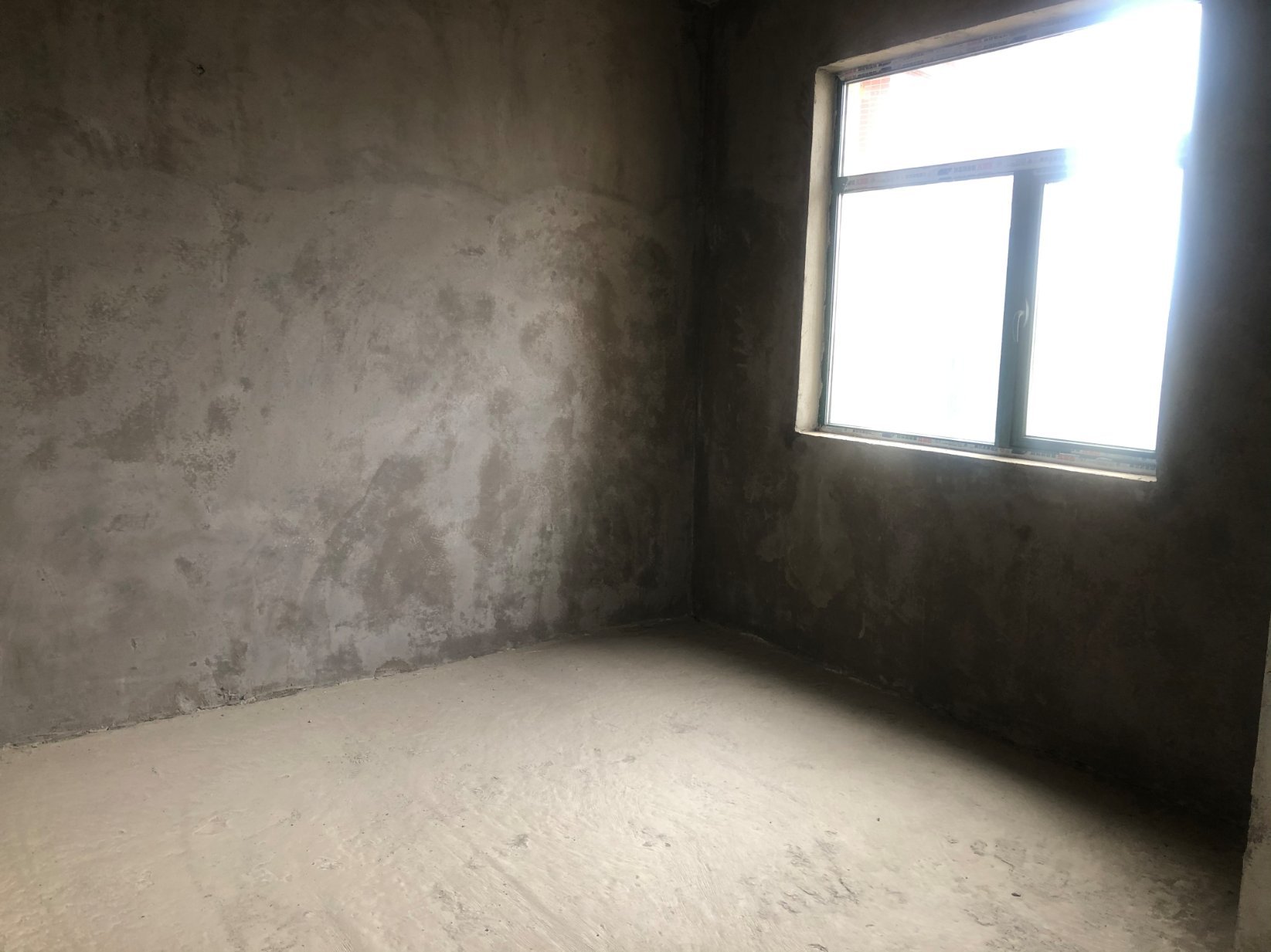 新城壹号5期毛坯顶楼不动产证在手3室2厅2卫