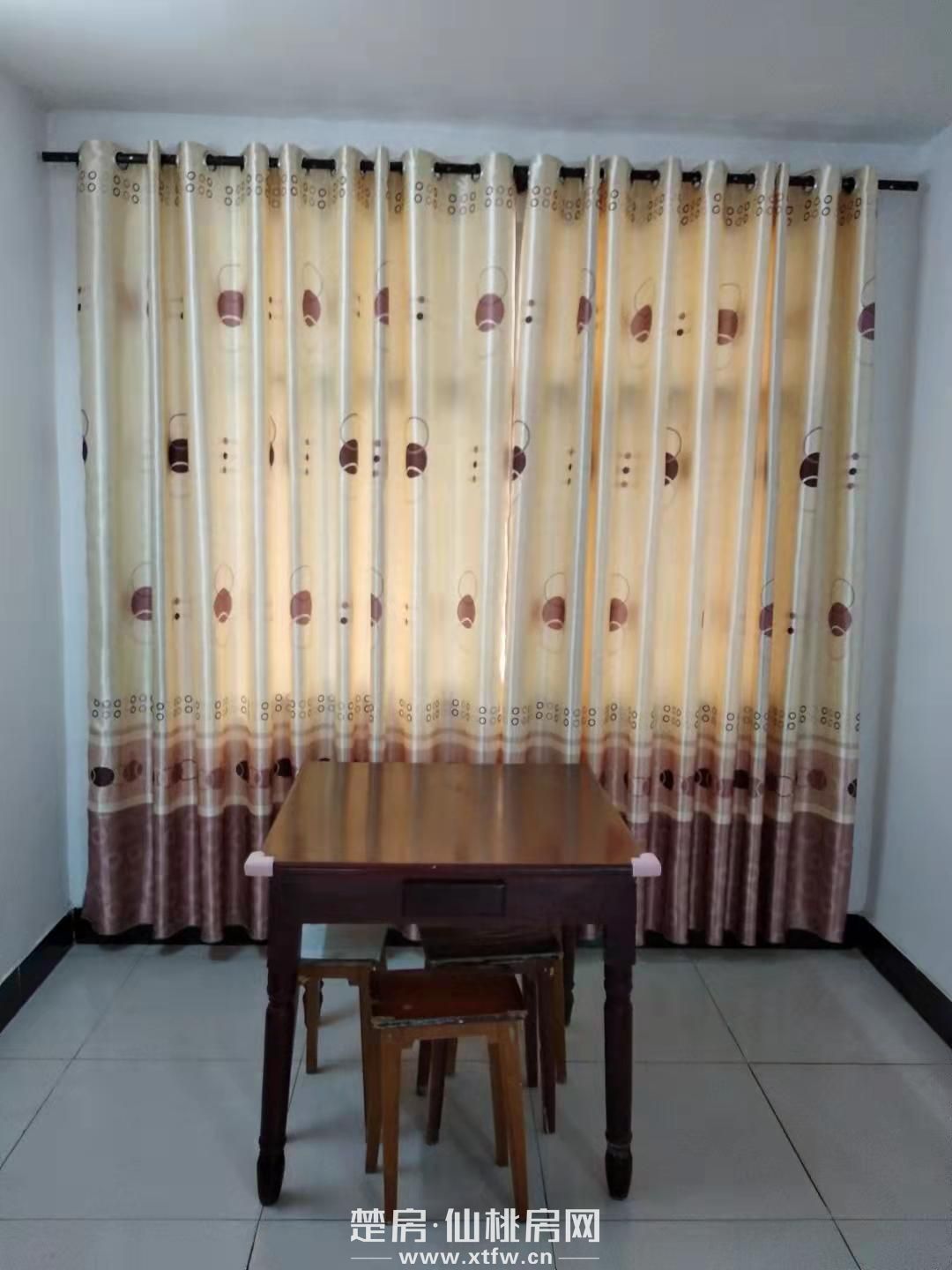 复州花园附近新房出租家具家电齐全