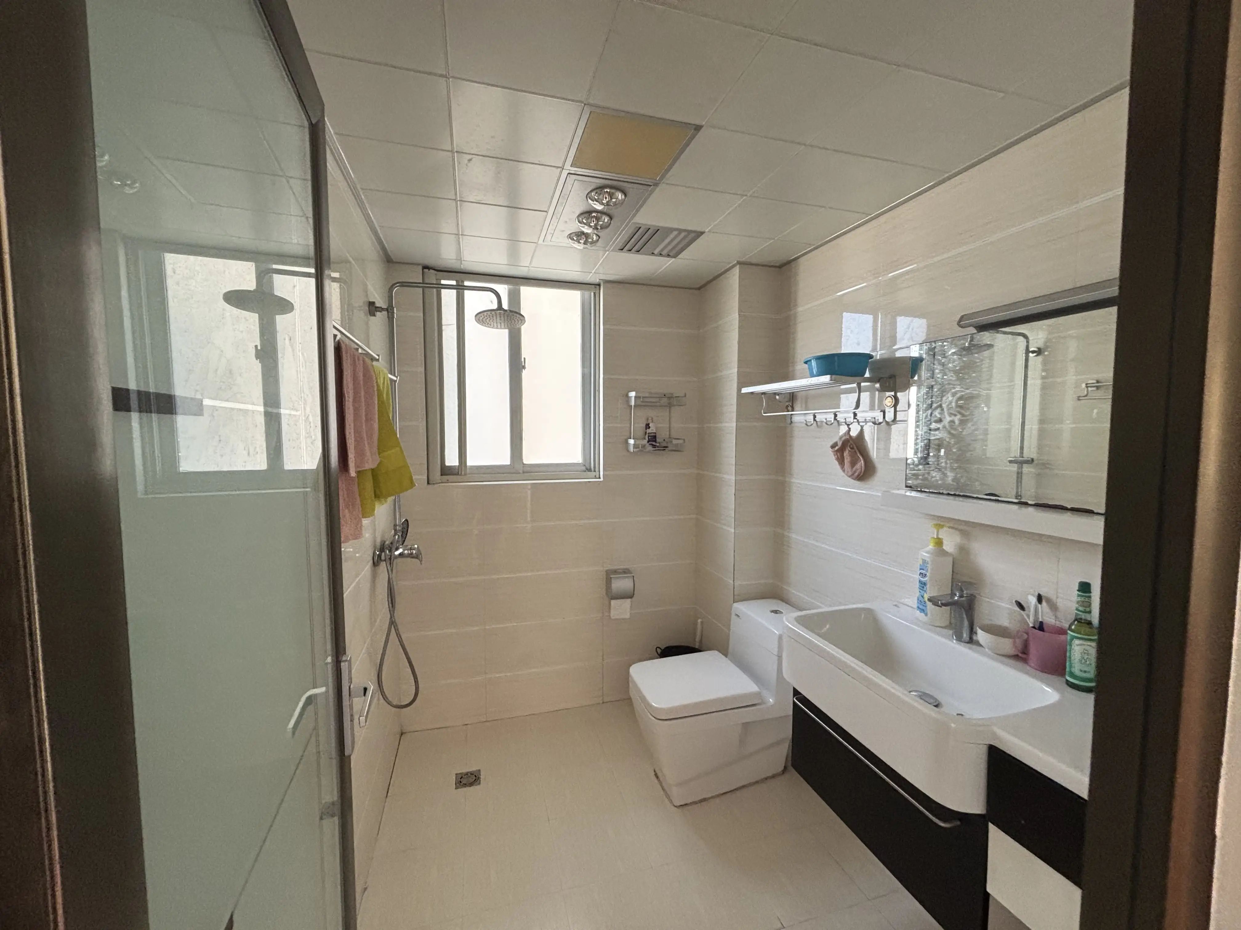 城西，三丰鼎城，精装大两房，电梯小高层，好楼层15楼，证满二