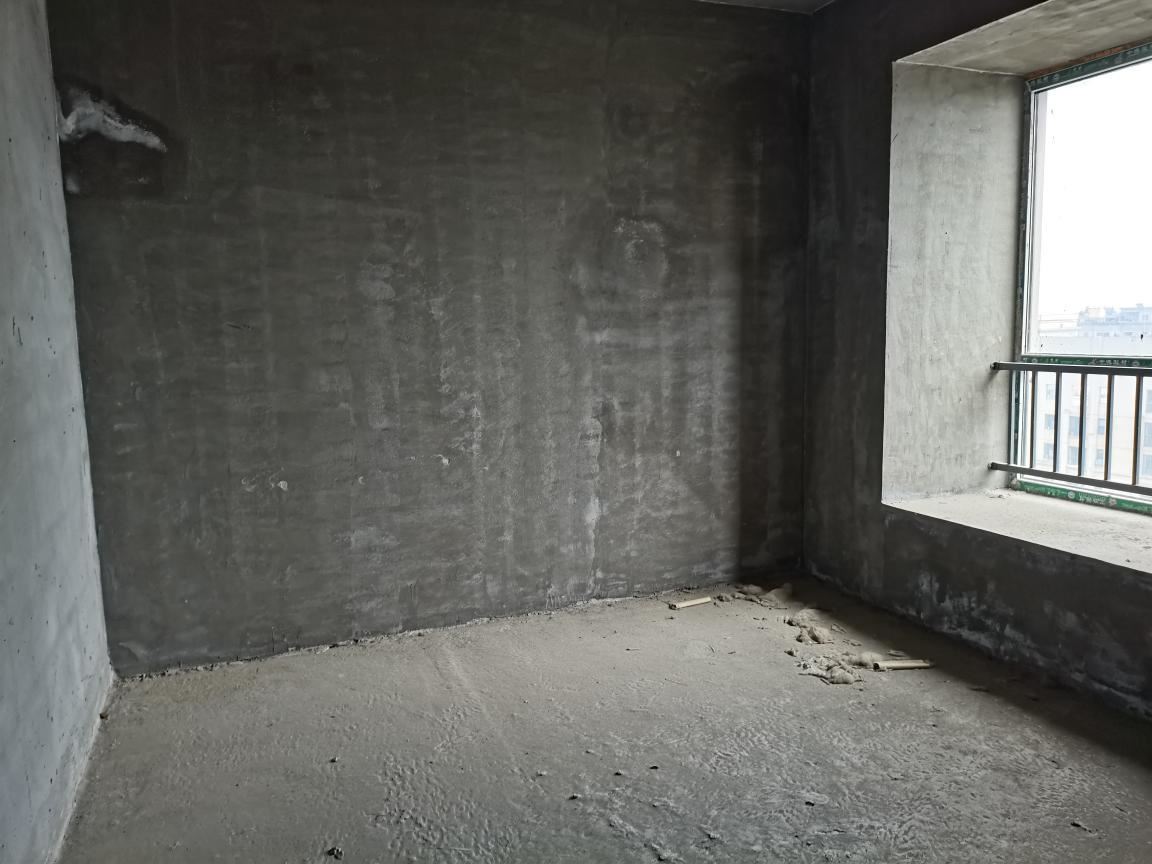 元泰未来城格局方正双南设计全屋通透 看房