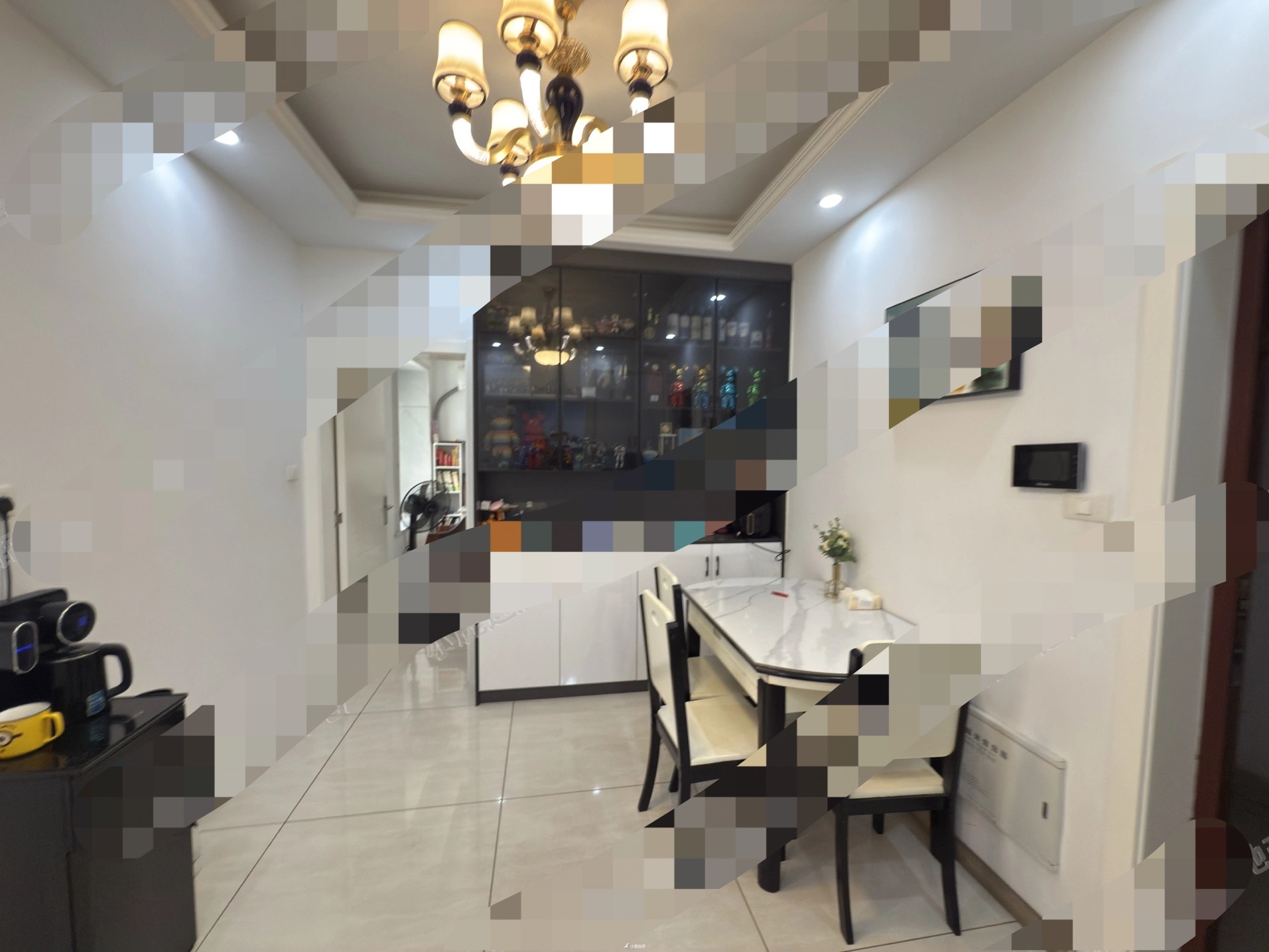 亏本出，和合国际四期，精装小三房，好楼层，证满二。诚心出售