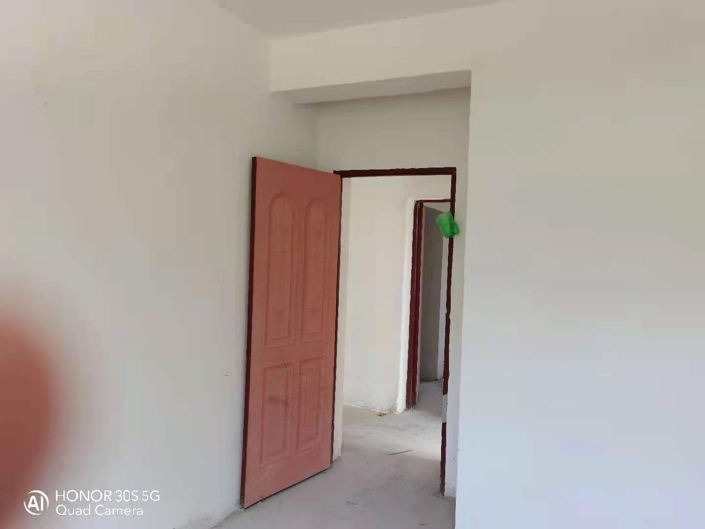 和平社区带地下室120平步梯好楼层30万