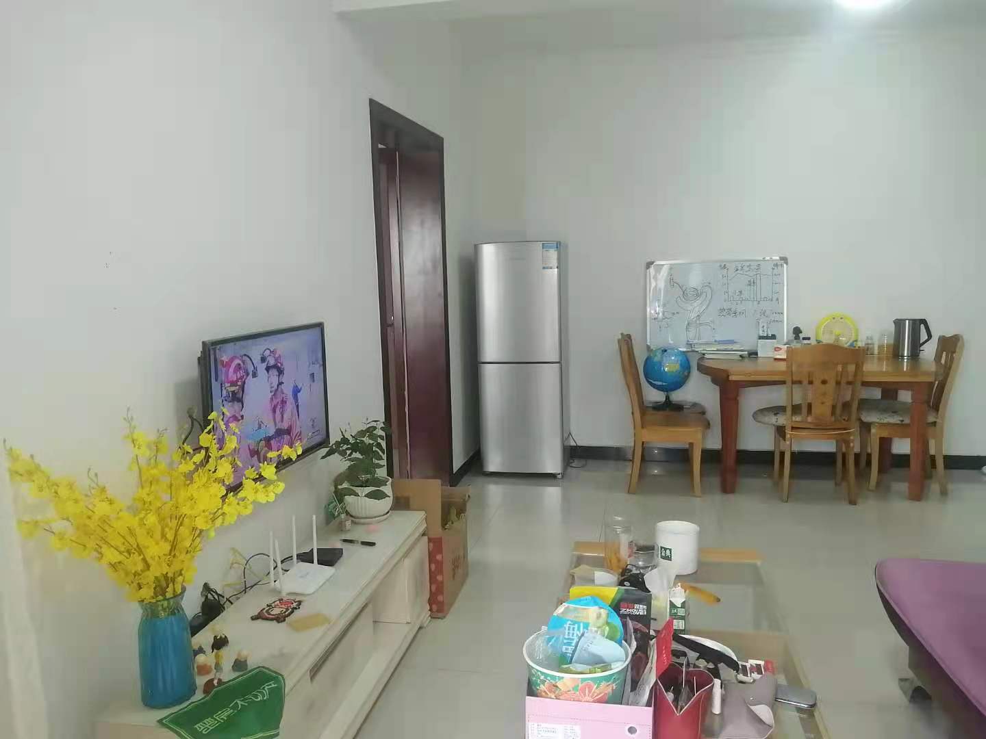 一中对面翰林公馆精装2房坐北朝南证满2年采光好