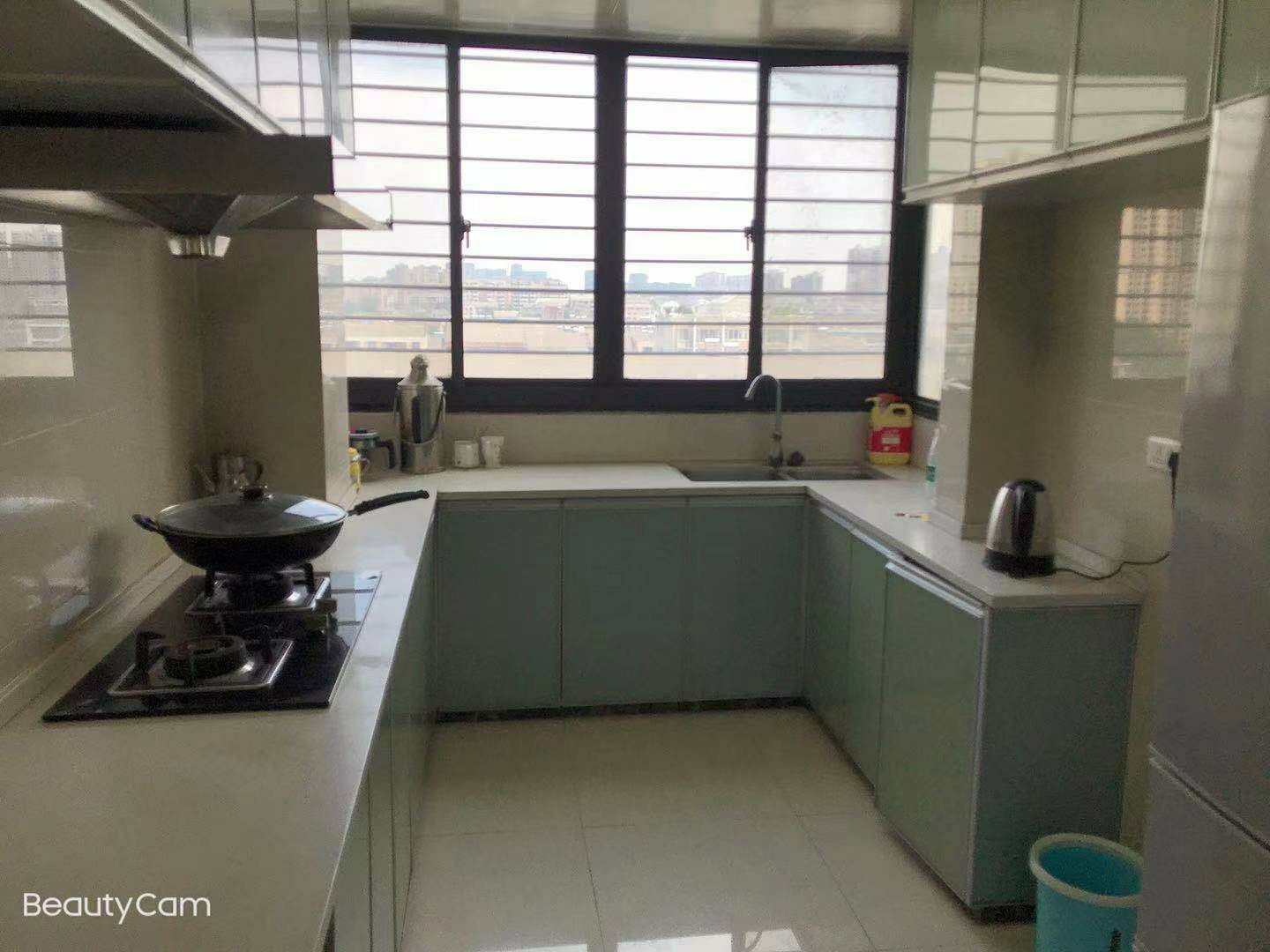 城西精装三房两卫户型通透仙桃 邻居满二