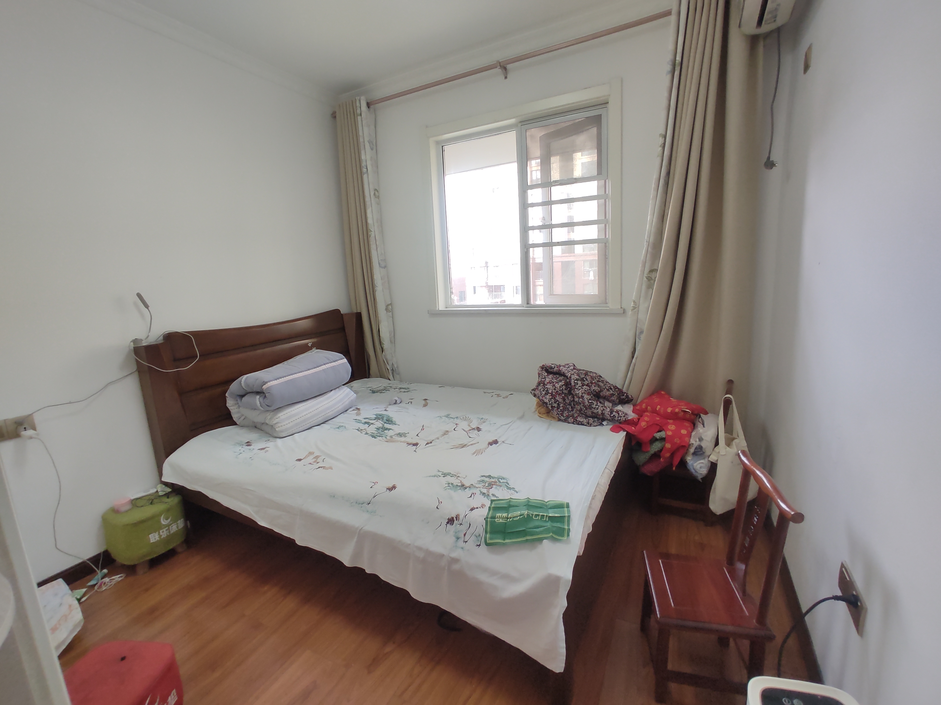 满庭春.精装三房南北通透.证件满二.看房方便