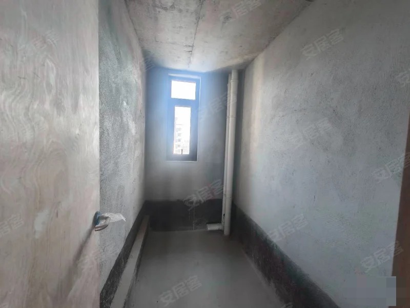 捡漏，城南，锦绣江山望府，纯边户、80万带车位，满二，南北双阳台