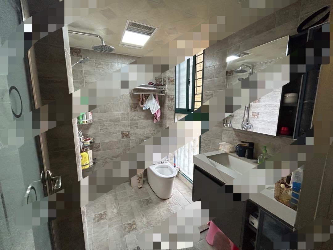 城南，新城一号，精装3房。成色新，诚心出售，实验三小旁