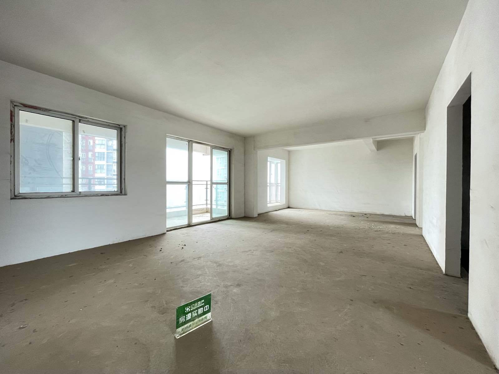 捡漏，亏本降价了，福星城，毛坯三房，，单价3400，好楼层，证满二