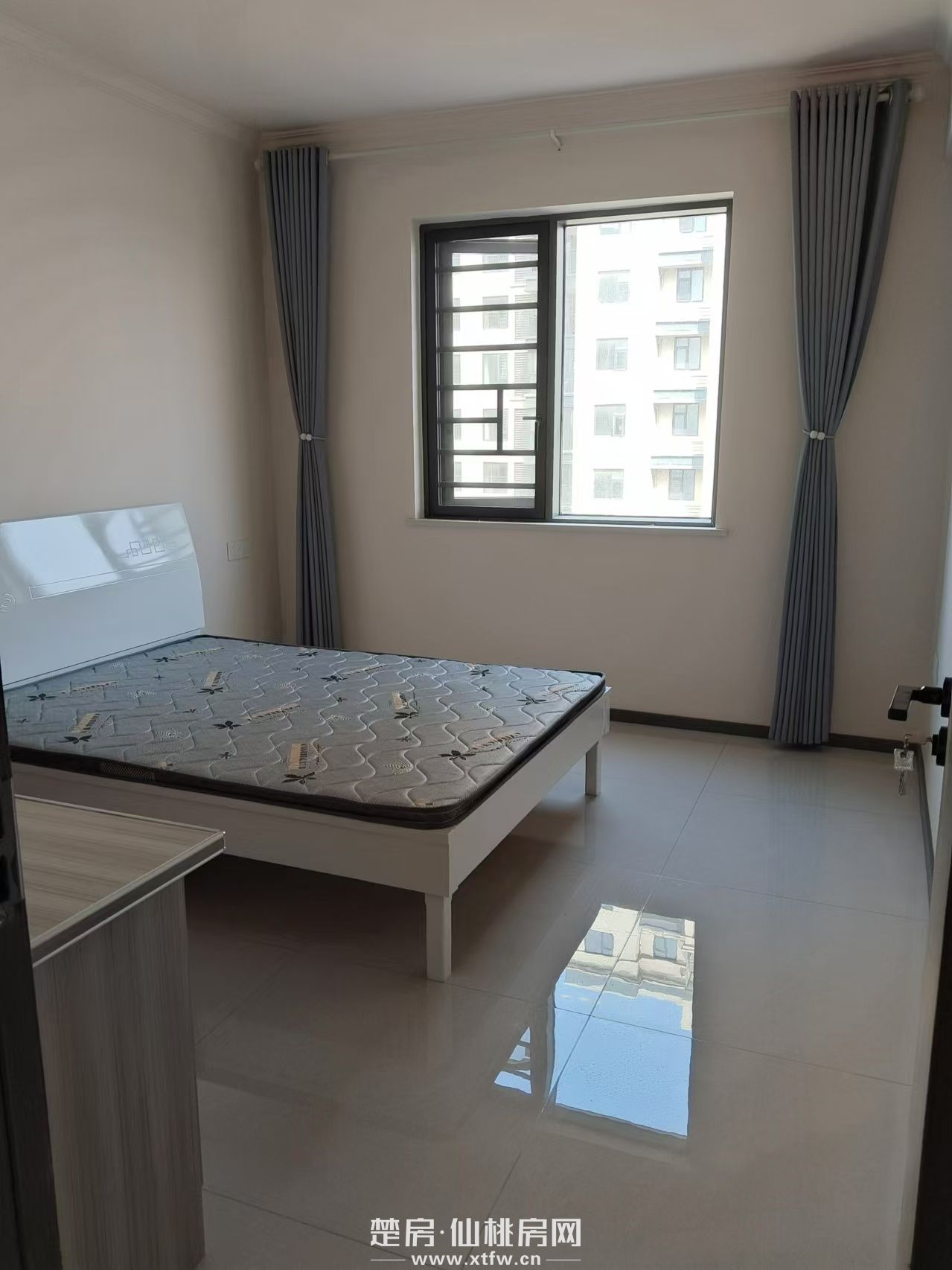 骑尾社区(高层)126平4房2卫合租整租均可，家具家电齐全，拎包即住