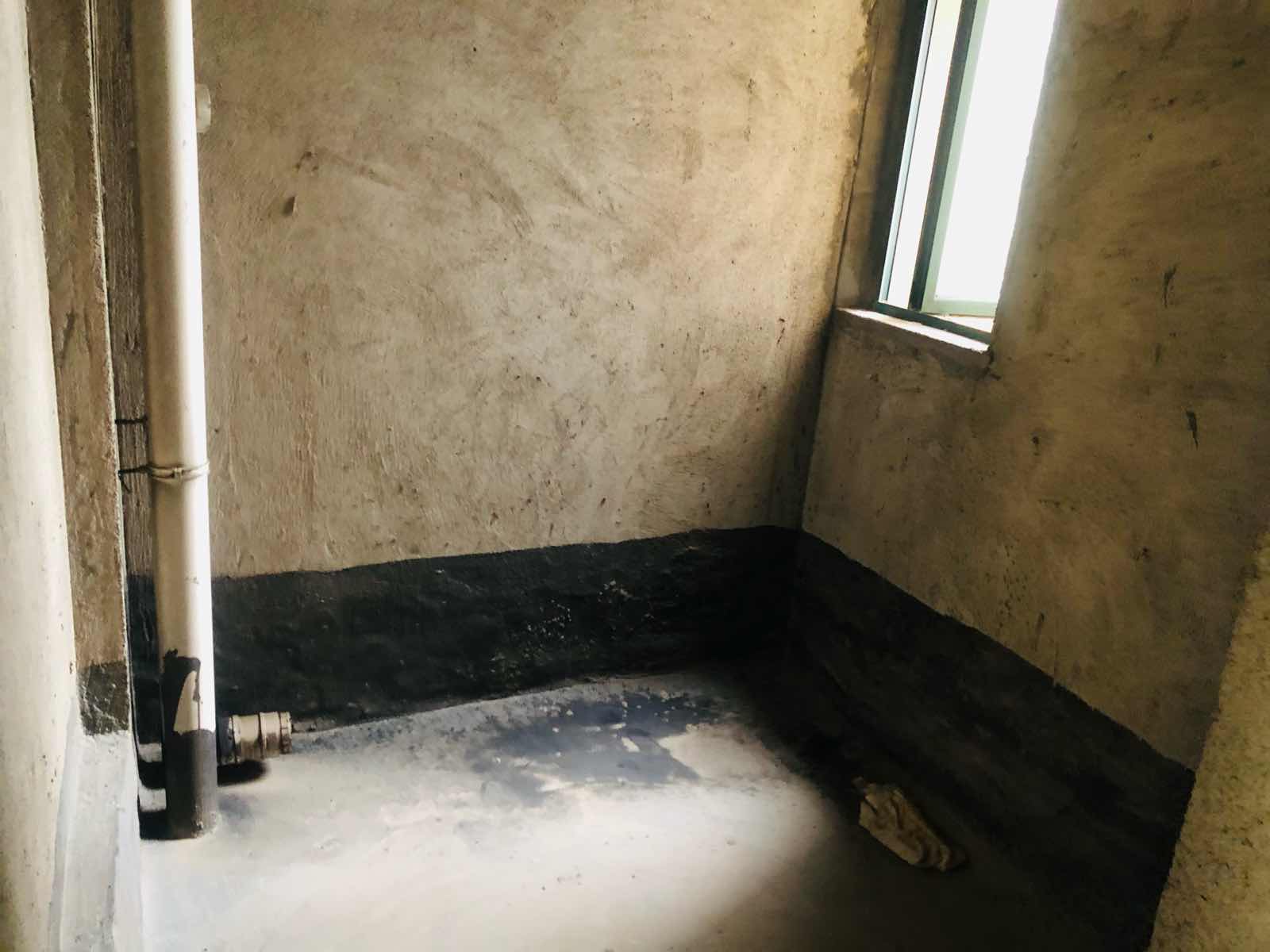 新城壹号毛坯三室二厅二卫 南北通透 看房提前预约