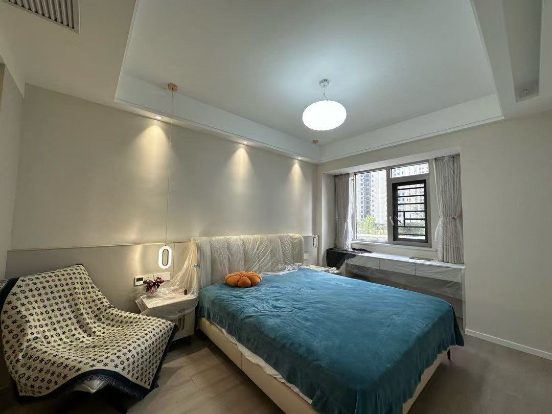 271，锦绣江山望府，精装三房，全屋顾家家居中央空调，证件满2，采光好