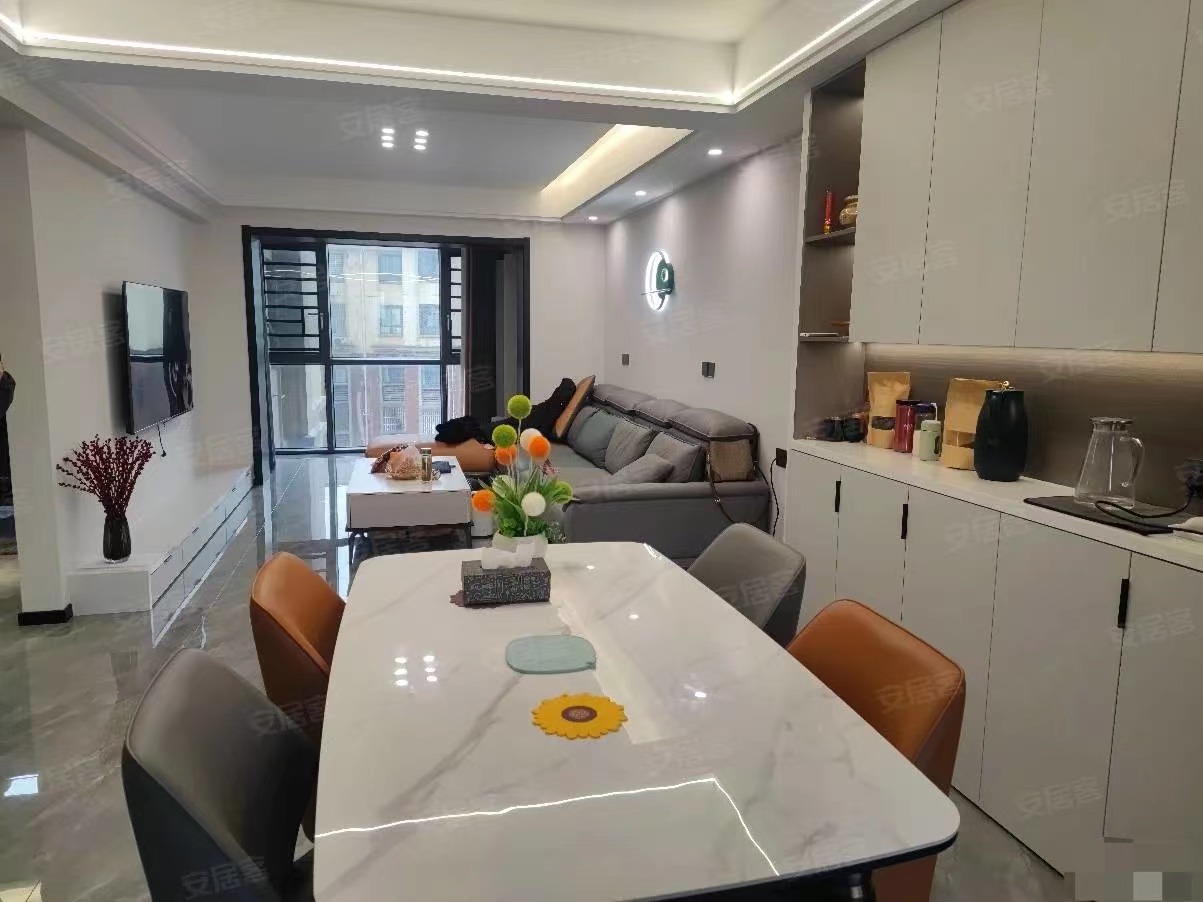 降价10w，房东亏本出，城南复式楼，单价4862，中间楼层，平层复式，非顶楼，证满二，诚心出售