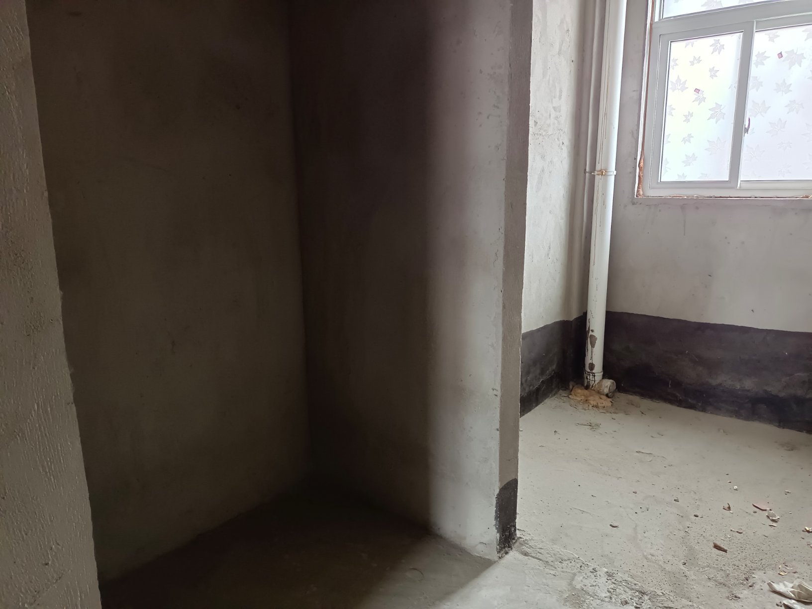 杨岗社区还建房，新沔中旁，南北通透，送地下室