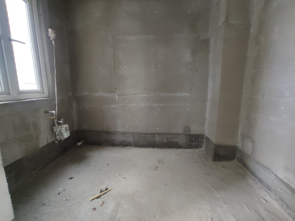 碧桂园.毛坯大四房.四开间朝南.买房送车位.看房方便