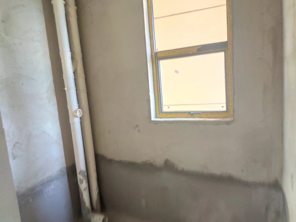 水云间毛坯大三房户型方正南北通透房东诚意出售