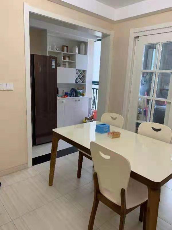 新城壹号二期精装两房可改三房接受按揭