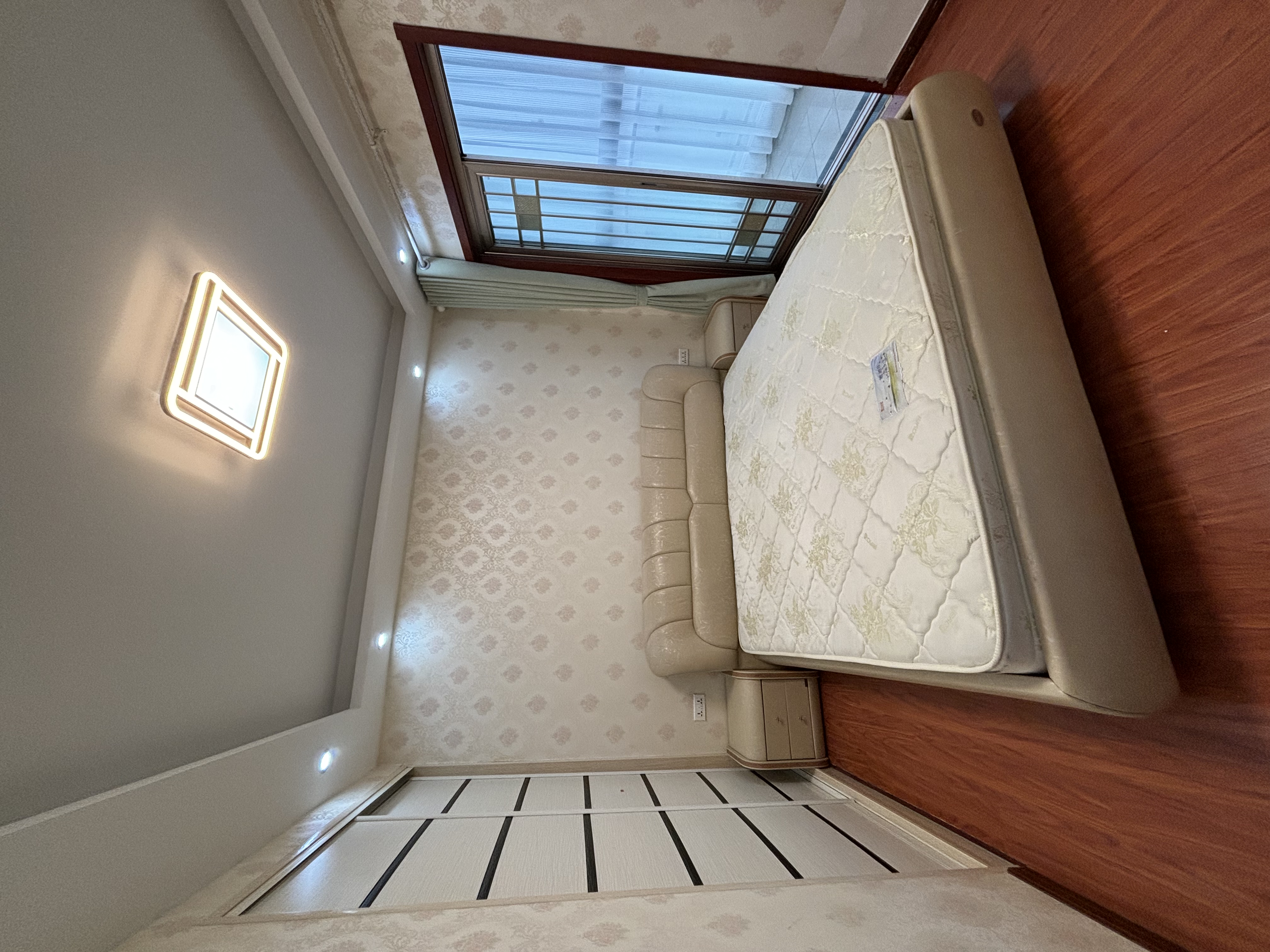 福星城.精装三房.证件满二.看房方便