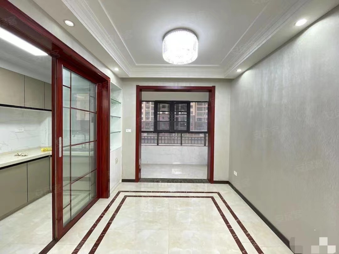 92，速度捡漏，满庭春，精装5000​，证满二，好楼层，采光好