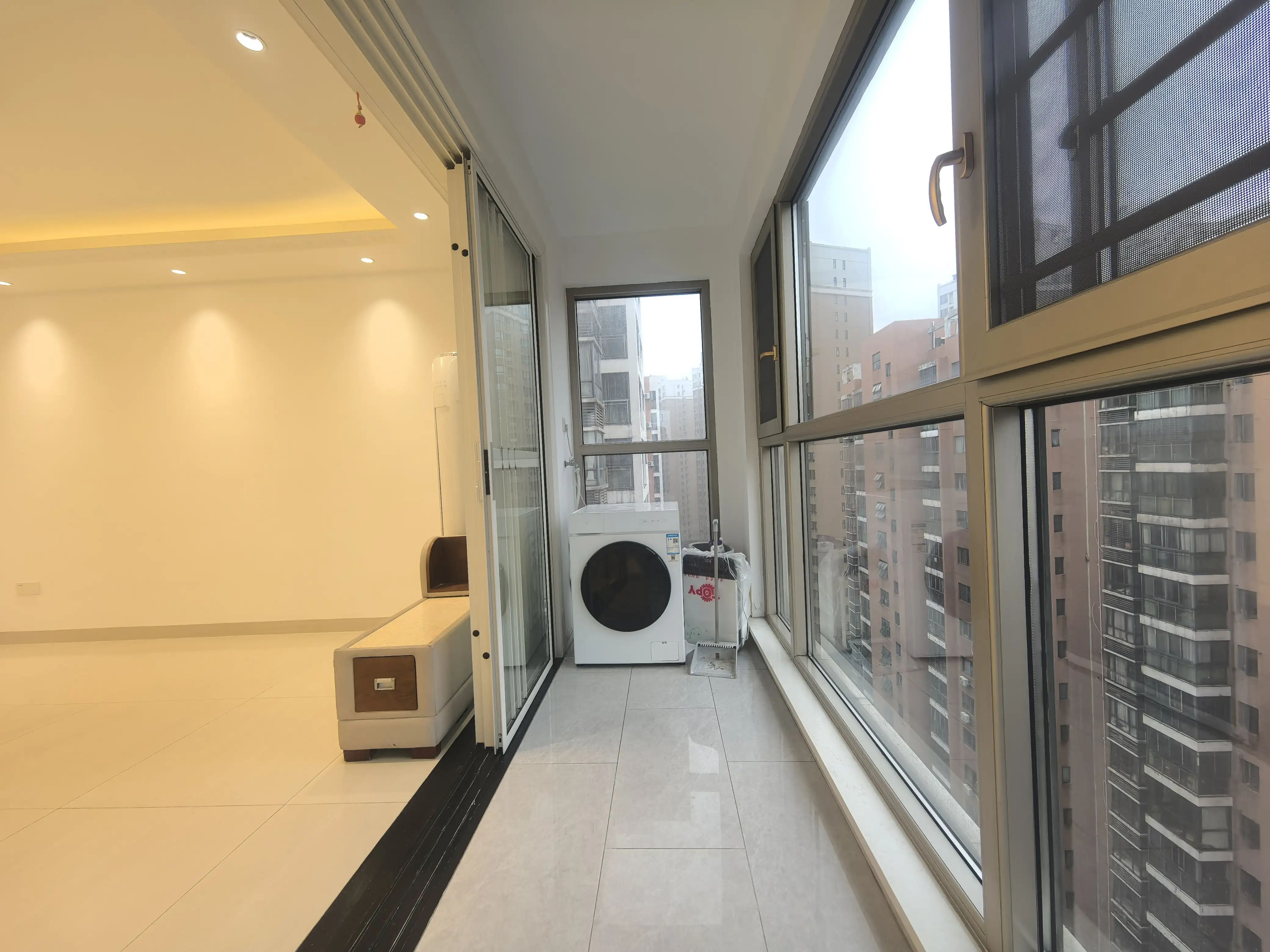 城南，捡漏，紫金城，电梯小高层，好楼层，成色新，精装两房，证满二