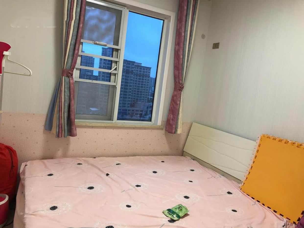 精装修现代森林国际城新二中二小85万拎包入住看房方便