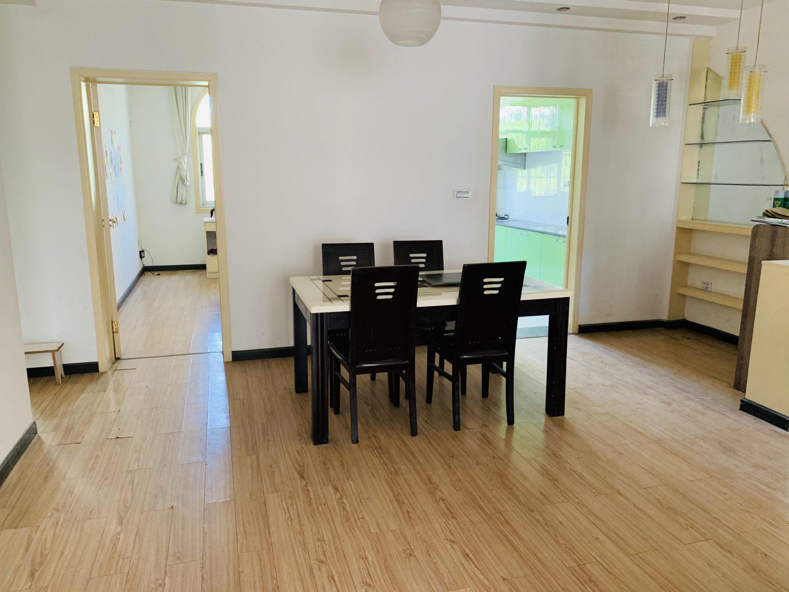 武商旁五建宿舍，精装修三房，步梯中间好楼层