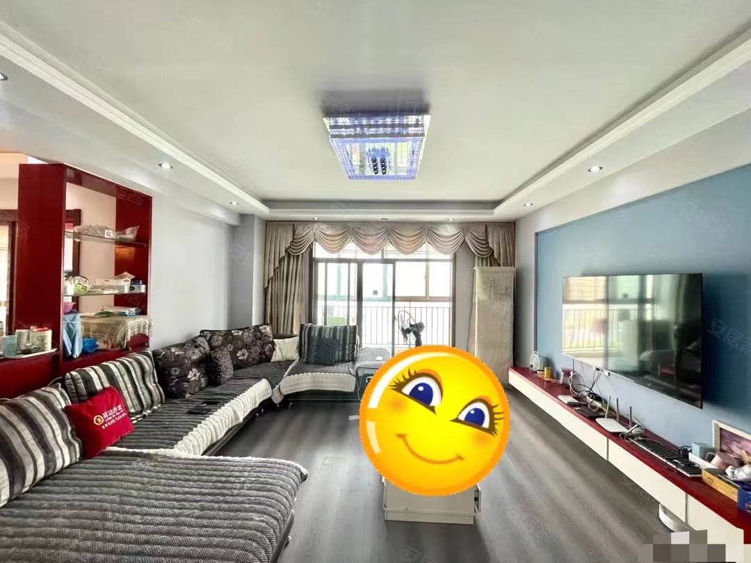 4，捡漏了！！！城南单价4600，精装三房 ，二中，手付随意给，电梯小高层