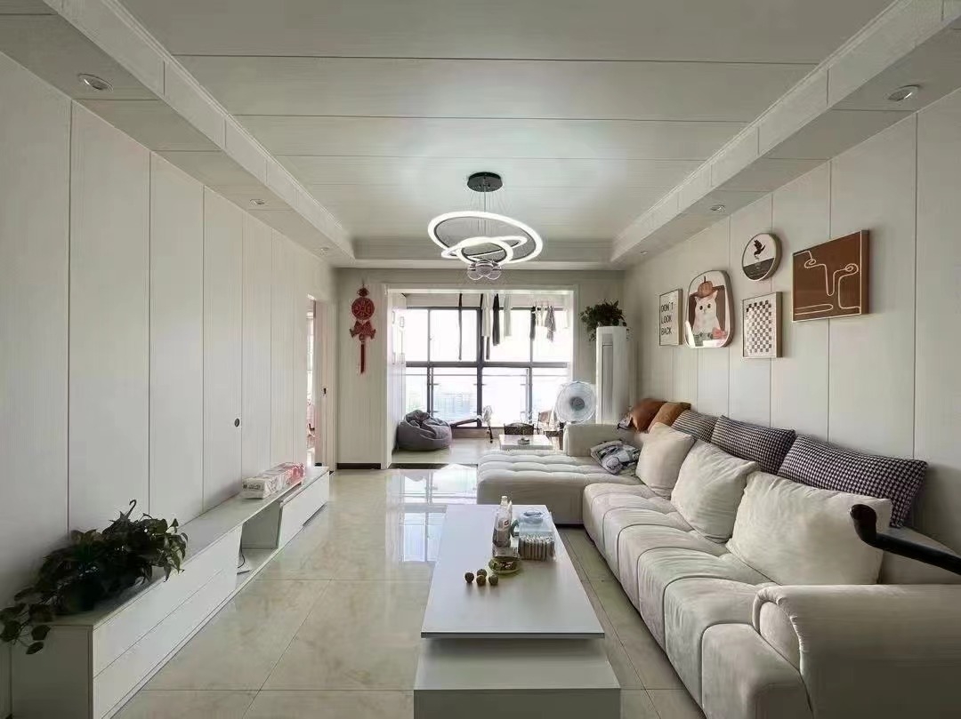 80，房东急售，城南福星城，精装大两房 ，成色新 ，家电家私齐全