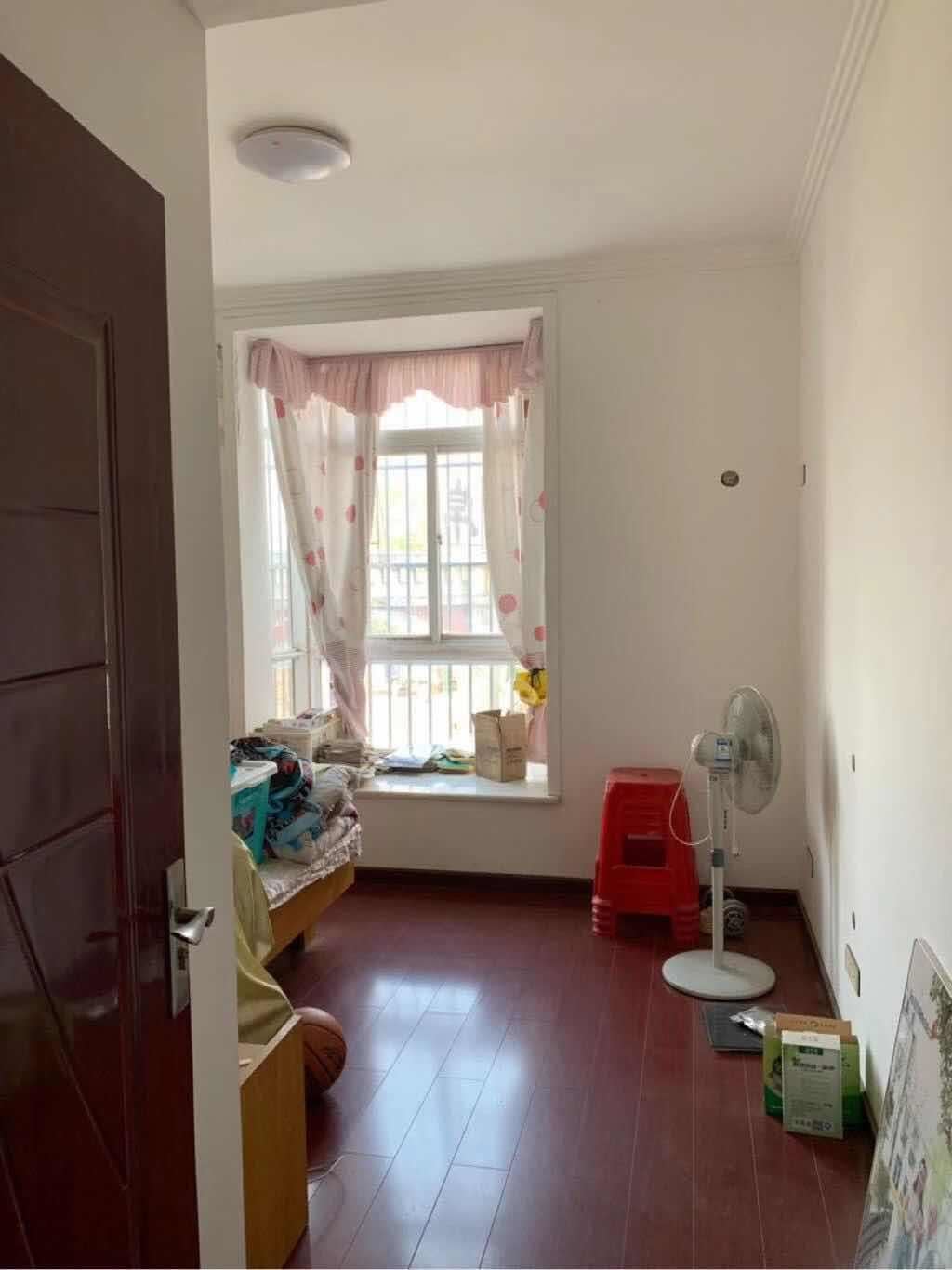 水岸人家精装三房步梯楼层好南北通透双阳台 付十万满两年速 