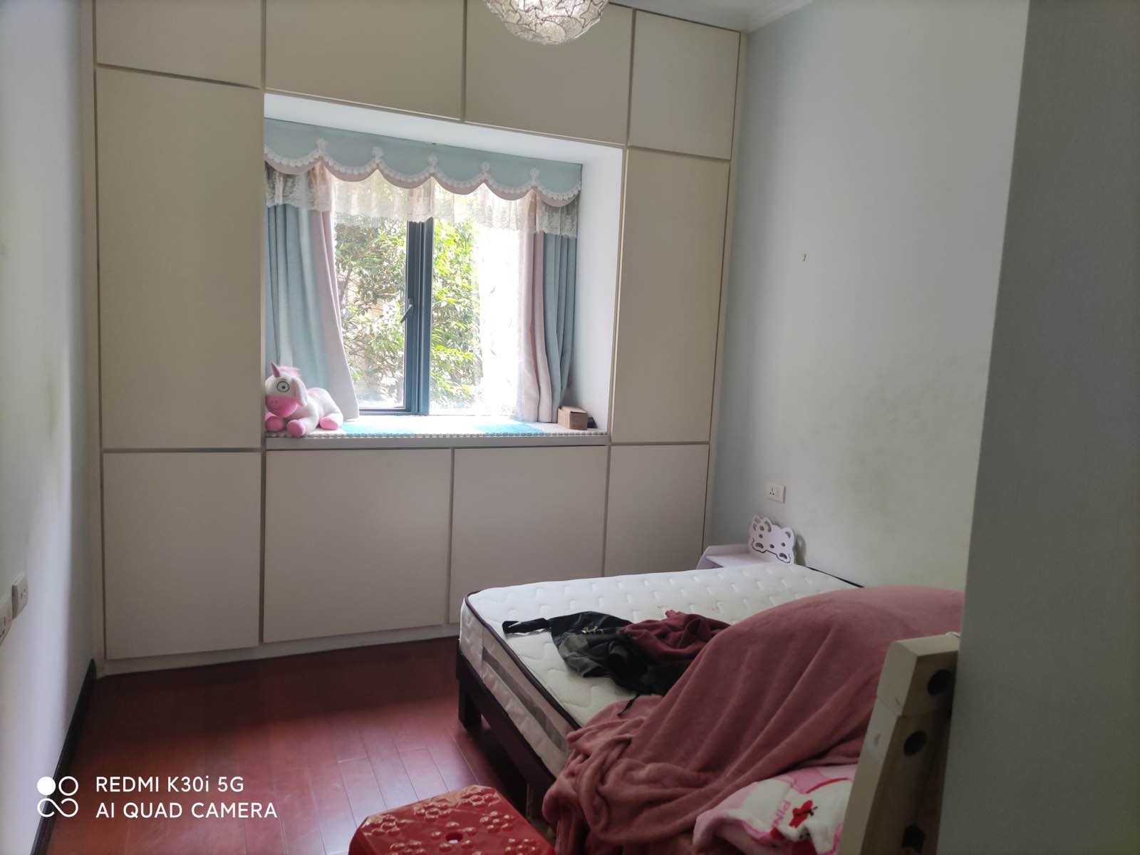 绿地华庭满二步梯好楼层精装两房拎包入住